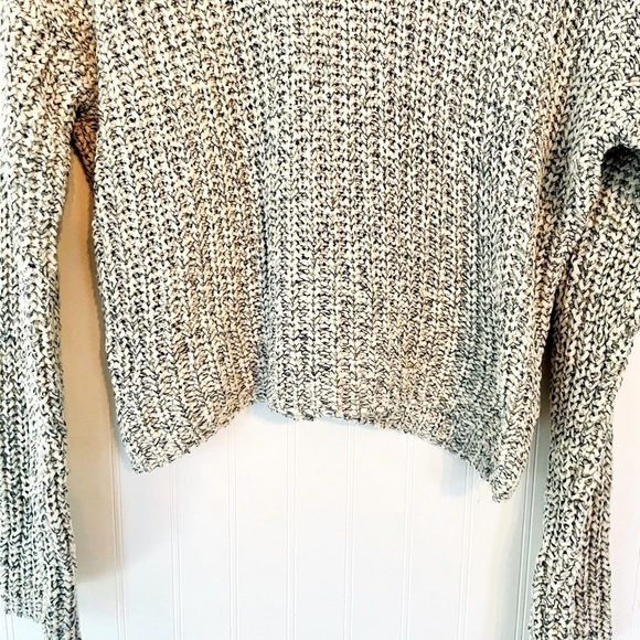 Harper Heritage Blue and White Marble Knit Sweater - Small - Picture 5 of 12